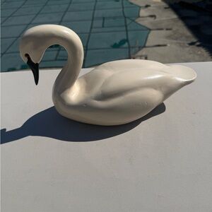 Vintage Hand Carved Wood Goose
Swan Wooden 16" DECOY SCULPTURE w/Glass Eyes